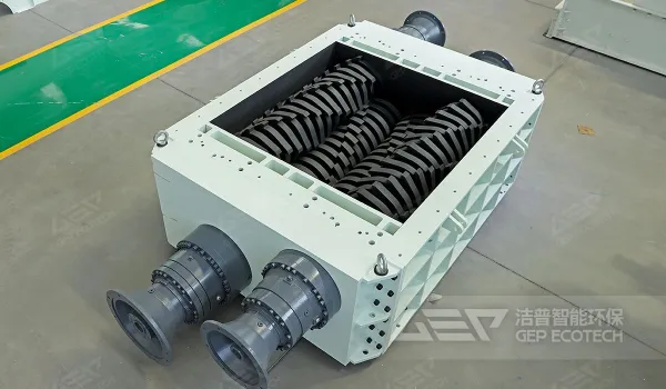 四轴撕碎机是怎样的设备？