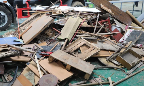 木质废料破碎处置