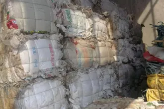 我国每年产生废旧纺织品2000万吨，再生利用率不到20%