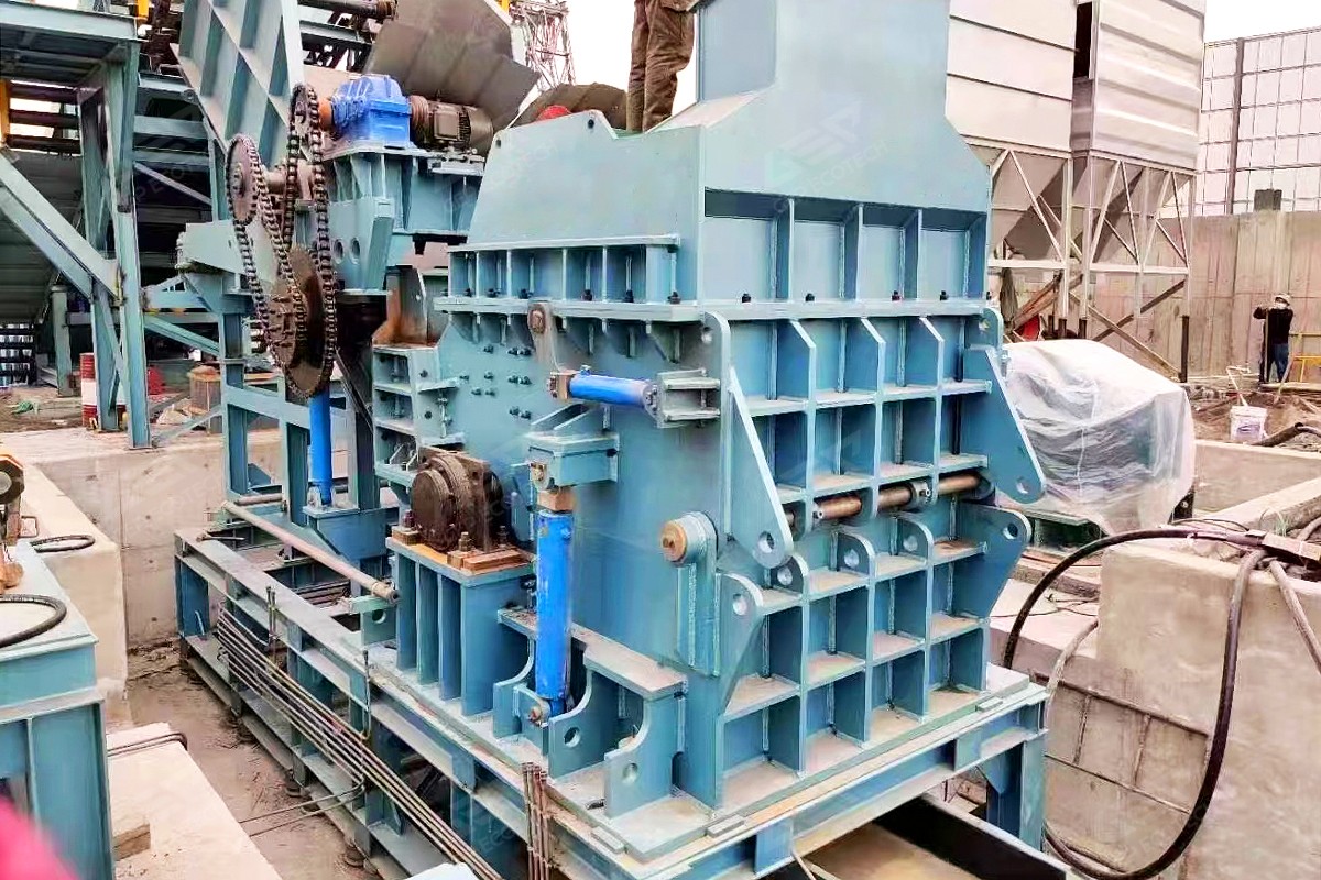 废金属锤式破碎机