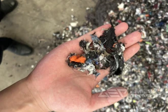 洁普四轴撕碎机赋能绿色发展，为固废资源化注入新的力量！