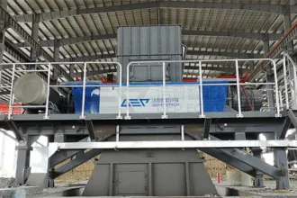 固废破碎设备迎来投产发货潮