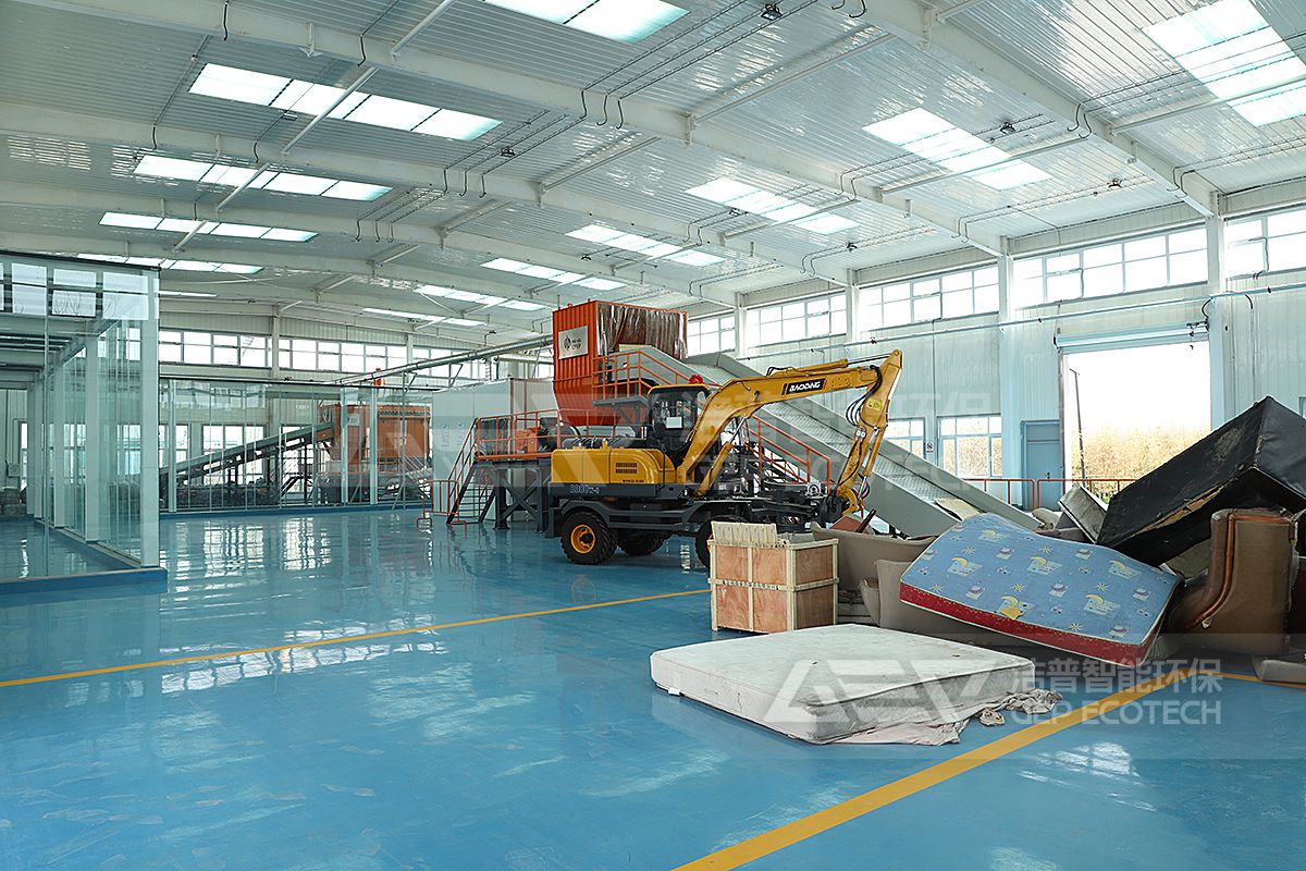 固废垃圾处理现场