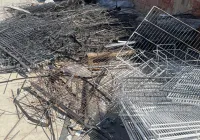 用于钢丝制品废料处理的小型钢铁撕碎机