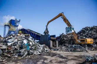 废铝回收的工艺流程，废铝破碎回收用什么设备？
