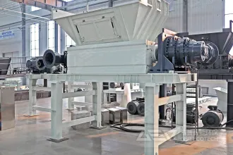 加油站有害垃圾的破碎预处理