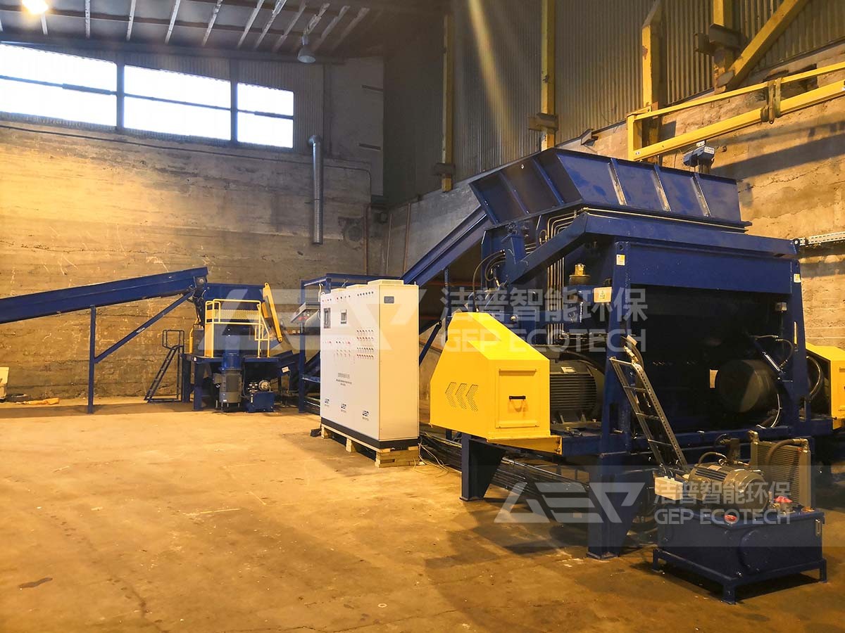 洁普撕碎机设备