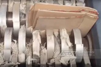 纸板和纸芯一体化撕碎机：提升纸质废弃物处理效率