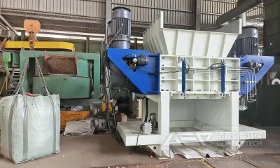 四轴撕碎机处置汽车内饰做SRF燃料