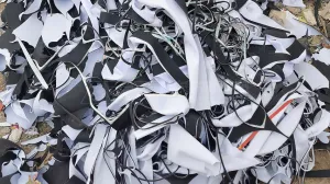 鼠标垫破碎处置