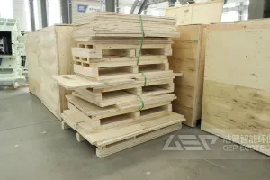 废旧木头可以加工生物质燃料吗？当然可以！一套设备，变废为宝