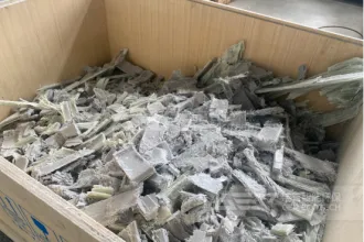 玻璃钢破碎分选工艺：固废资源化的关键技术