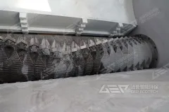 单轴撕碎机在处理塑料机头料应用中的优势