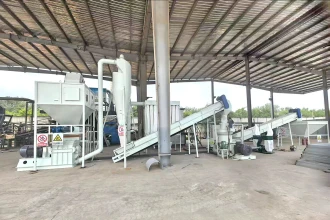 黄瓜秧堆沟烂、地膜埋隐患？转化生物质颗粒有妙招！洁普工艺设备支持，环保赚钱两不误